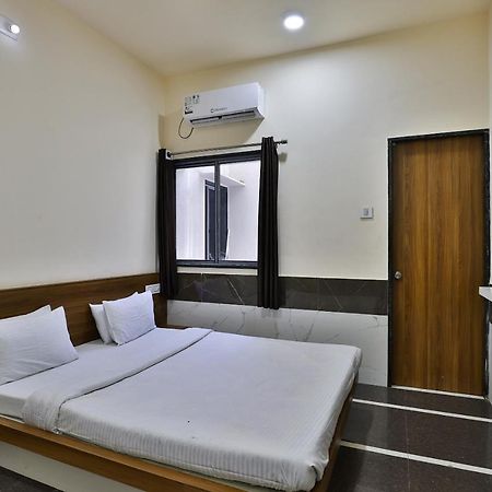 Spot On 37366 Hotel Mahalaxmi Dwārka Εξωτερικό φωτογραφία