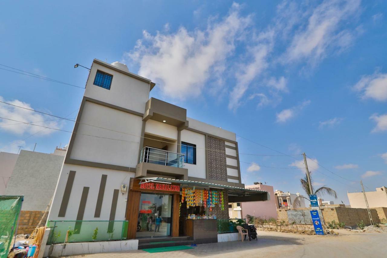 Spot On 37366 Hotel Mahalaxmi Dwārka Εξωτερικό φωτογραφία