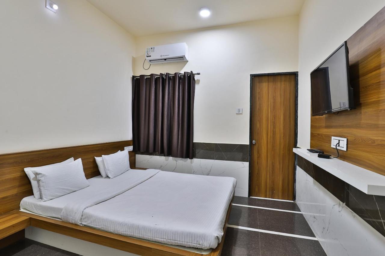Spot On 37366 Hotel Mahalaxmi Dwārka Εξωτερικό φωτογραφία